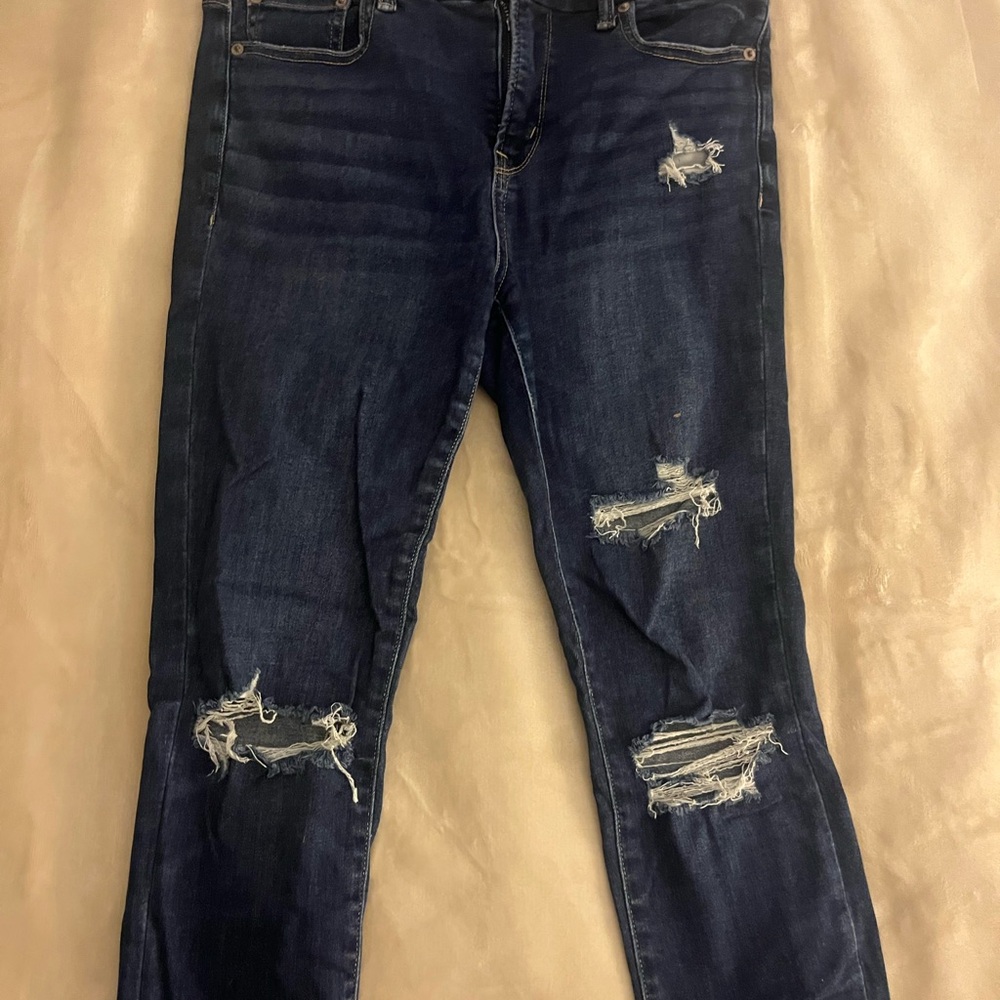 Women’s Distressed Blue Jeans